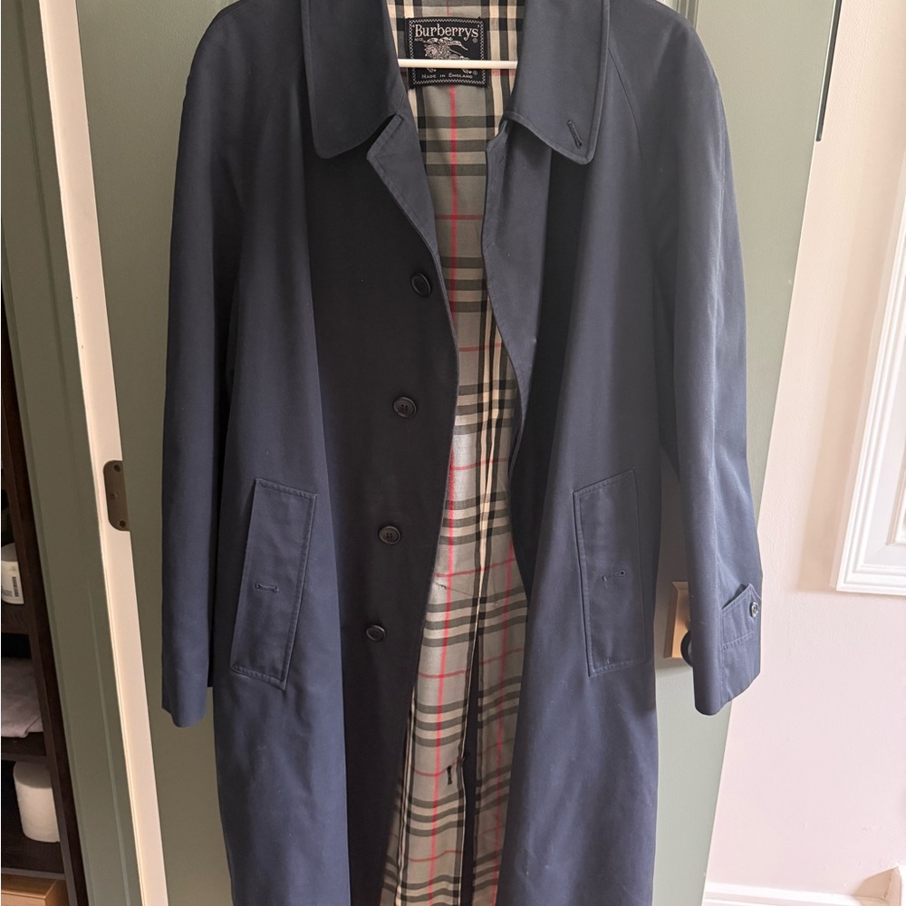 Burberry Checkered Lining Trench Coat